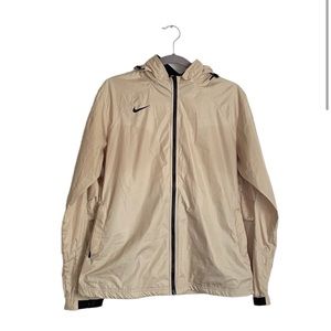 Nike Women’s Storm Fit Jacket L